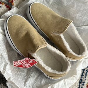 Women's Vans Asher Suede Sherpa Desert Taupe